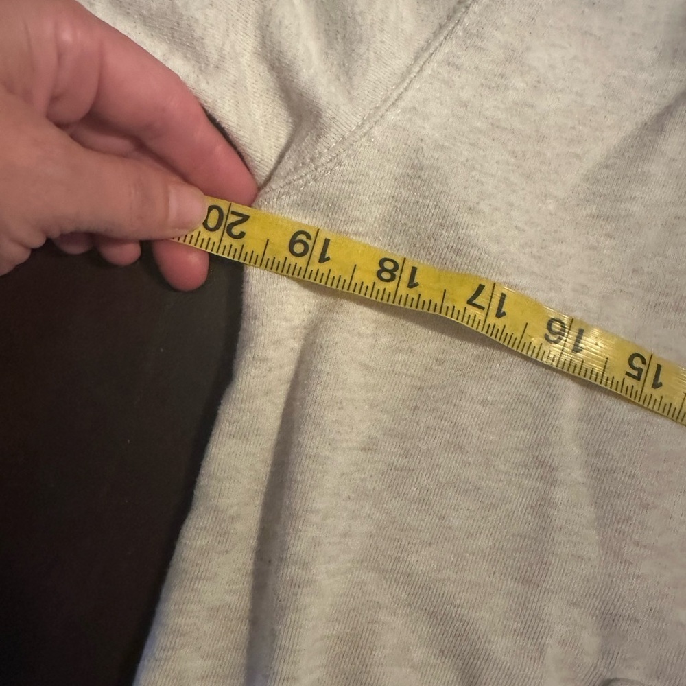 2018 Disney holiday zip hoodie - Picture 9 of 11